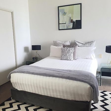 Harbour Escape Apartments Docklands メルボルン エクステリア 写真