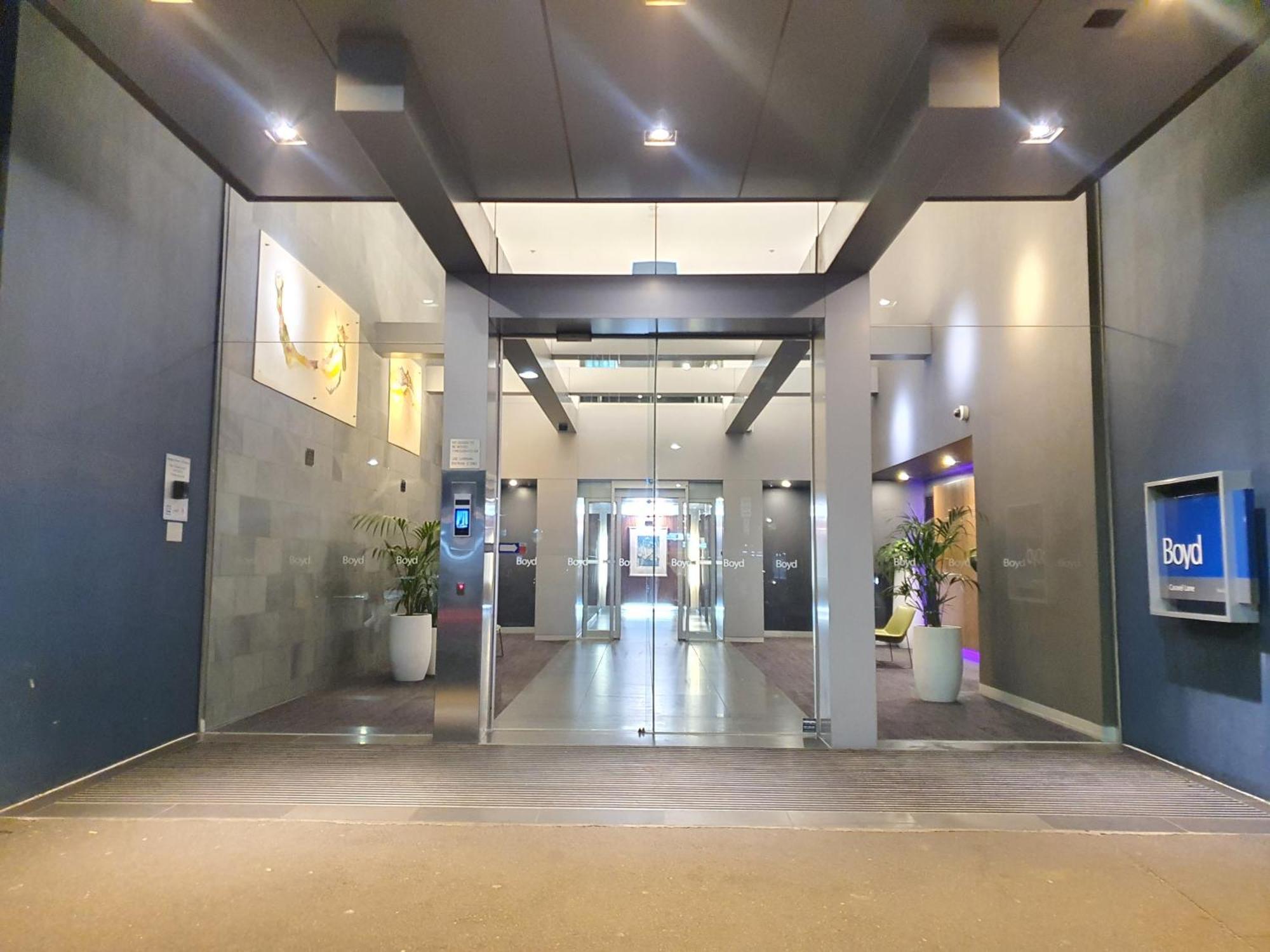 Harbour Escape Apartments Docklands メルボルン エクステリア 写真